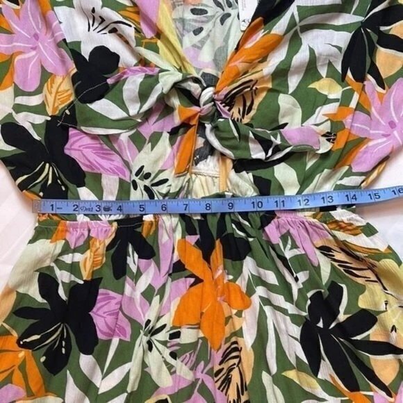 Cupshe Cute Floral Ruffle Tie Front Dress or Cover-up NWT Size L - Picture 8 of 15